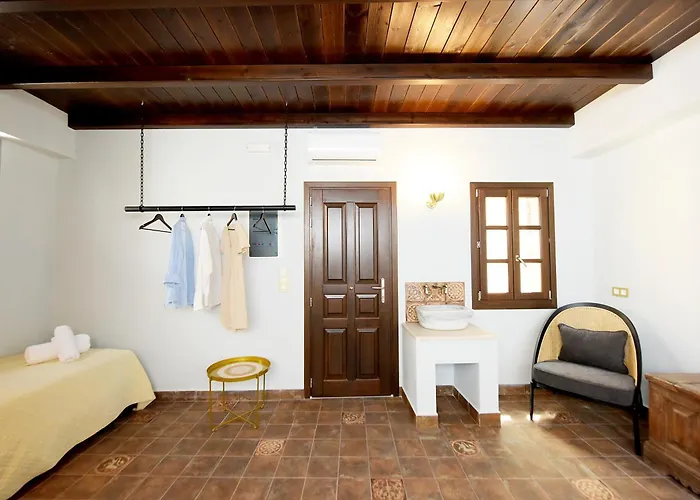 Elaia-fos Rhodes City