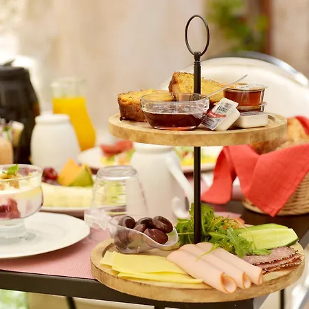 Elaia-fos Отель